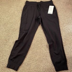 Brand new with tags lululemon ready to rulu jogger